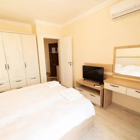Burgas Beach Resort Apartments Apart-hotel 3*