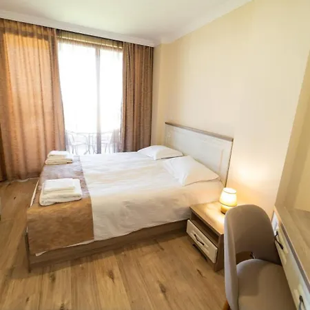 Burgas Beach Resort Apartments 4* Burgas City