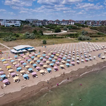 Burgas Beach Resort Apartments 4* Burgas City