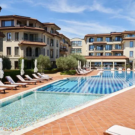 Burgas Beach Resort Apartments Aparthotel 3*