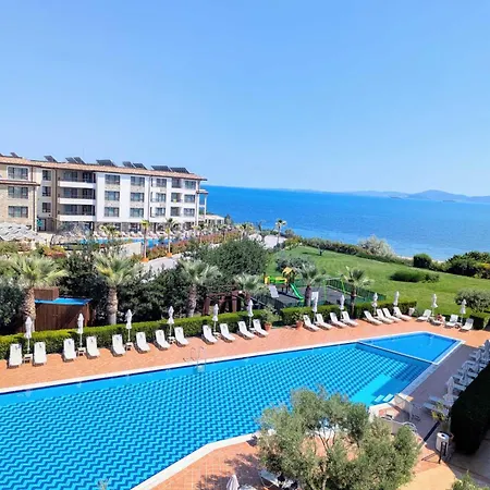Burgas Beach Resort Apartments 公寓式酒店