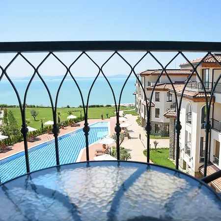 Burgas Beach Resort Apartments 布尔加斯